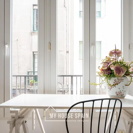 Myhousespain - Piso Reformado En El Centro דירה גיחון