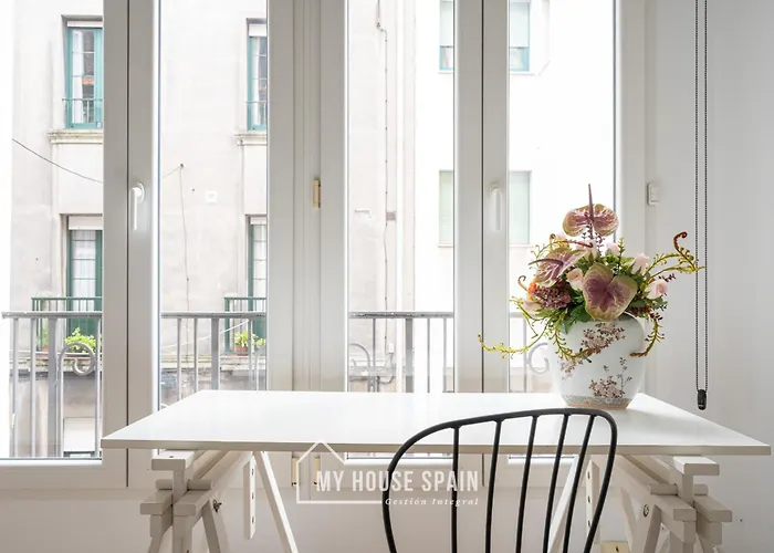 Myhousespain - Piso Reformado En El Centro Διαμέρισμα Χιχόν