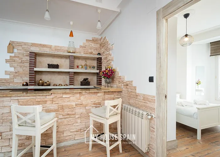 Myhousespain - Piso Reformado En El Centro *
